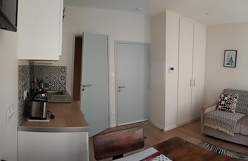 Chez Marie Louise Appartement Pézenas Buitenkant foto